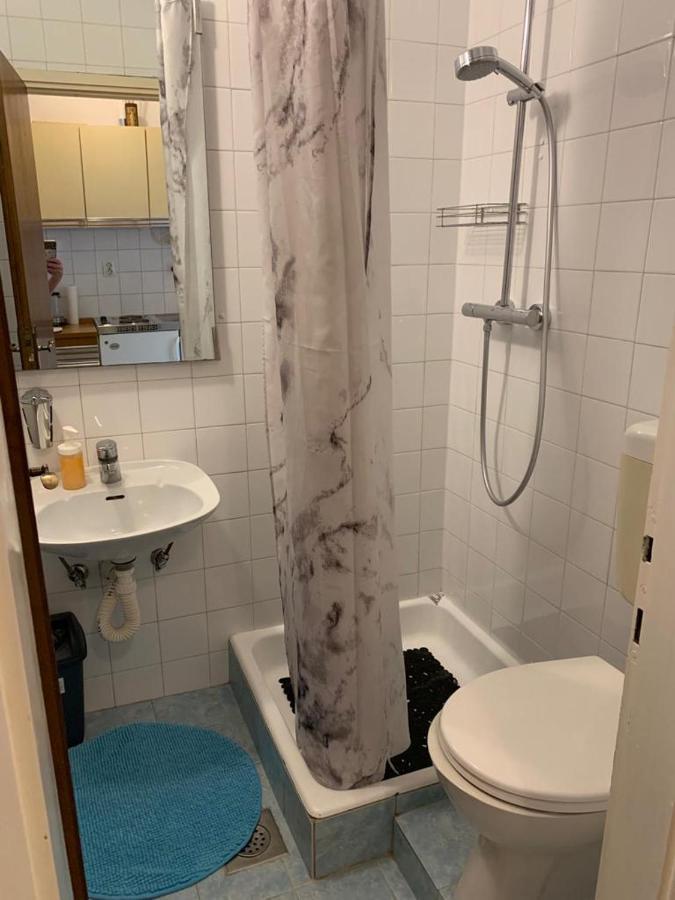 Studio Apartment Purple Sunset - 2+1 Baška Voda Eksteriør billede